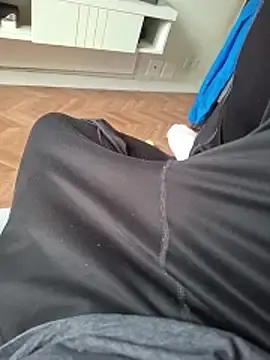 Stripchat Nude Webcam of LeoMaduroSP