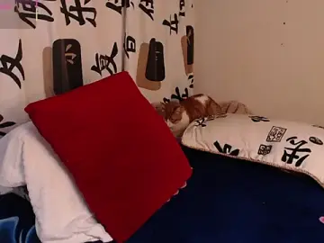 Stripchat Best live sex cam show of Emma_Henderson