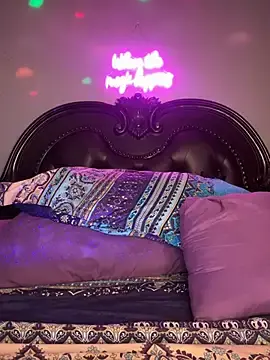 Stripchat Best live sex cam show of RenaThickAss