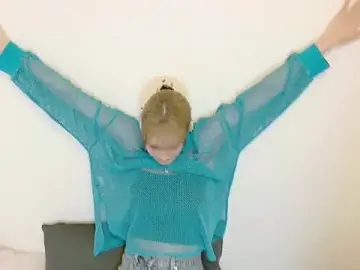 Stripchat Watch Live Sex Cams of makuntenchou_