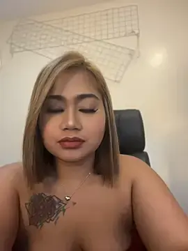 Stripchat Best Webcam of vien_pussy69