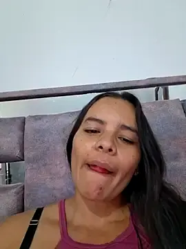 Stripchat Best live sex cam show of Yuli6x9