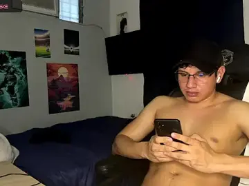 Stripchat Nude Webcam of hyungboy