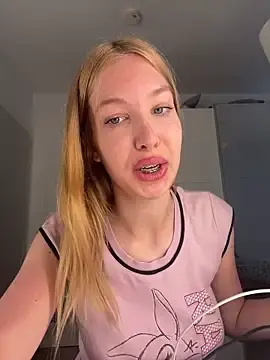 Stripchat Adult Webcams of MilaaXOO