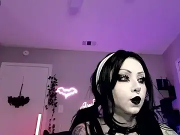 Stripchat Free Live Porn of Ivey_Strigoi