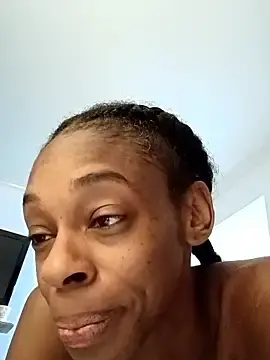 Stripchat Free Porn Cam of Jasmine_FullsShine