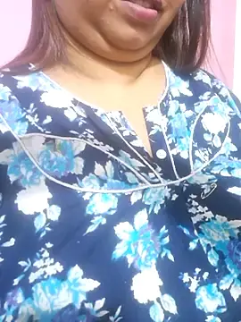 Stripchat Adult Webcam of Ravina_patil1