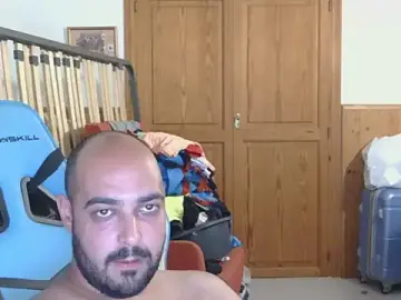 Stripchat Watch Live Sex Cams of chicomallorca96