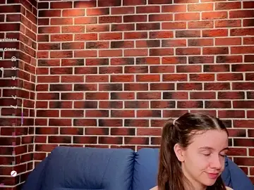 Stripchat Watch Live Sex Cams of MyrtaMcclaney