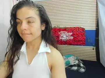 Stripchat Live Sex Cam of rosse_2504