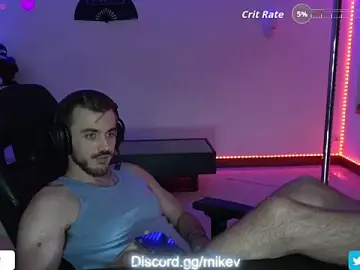 Stripchat Free Live Porn of Mikev