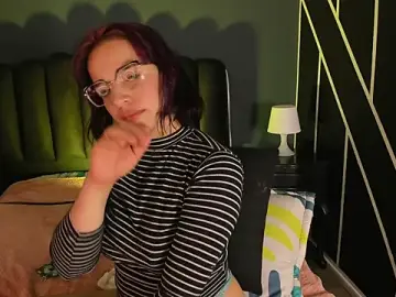 Stripchat Adult Webcam of Azahara_18