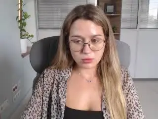Xlovecam Adult Webcams of Viktoriyya
