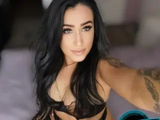 Xlovecam Nude Webcam of LovelyMichellex69