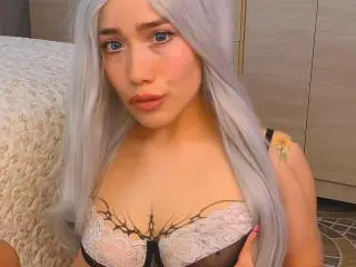 Xlovecam Nude Webcam of CuteBlondeCaty