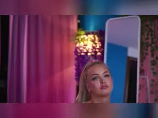 Xlovecam Sex Chat of ElyssaWetX
