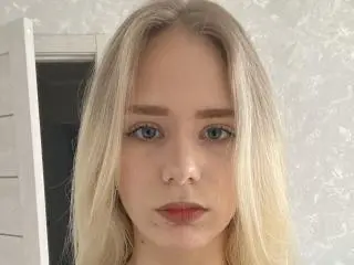 Xlovecam Live Porn of CandiceLothringer