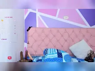 Xlovecam Adult Video Chat of CandyAngieHot