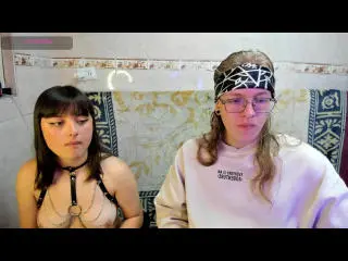 Xlovecam Free Porn Cam of JinnLook