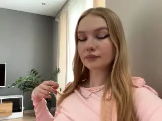Xlovecam Nude Webcam of OlympiaCheroki
