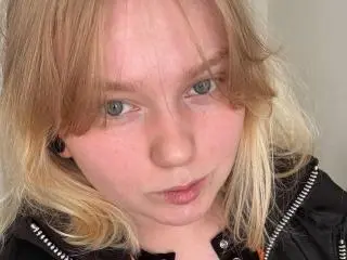 Xlovecam Sex Cam of LimeCaty