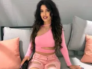 Xlovecam Free Porn Cam of HeidiCandyx