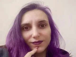 Xlovecam Free Porn Cam of PussyWetMistress