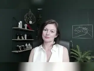 Xlovecam Sex Cam of VivianTease