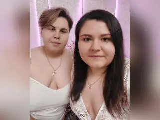 Xlovecam Private Sex Chat of BeckyAndEllen