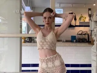 Xlovecam Watch Live Sex Cams of MegLindsay