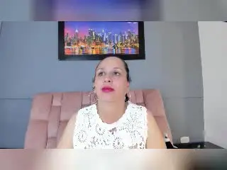 Xlovecam Sex Chat of CinthiaBoyer