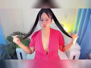 Xlovecam Nude Webcam of SofiiaThooner