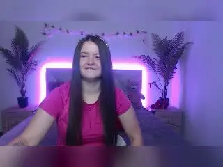 Xlovecam Sex Cam of MavkaCute