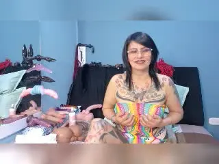 Xlovecam Best live sex cam show of DonnaJones