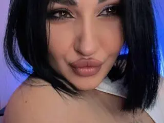 Xlovecam Private Sex Chat of BoobZillaa