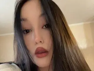 Xlovecam Sex Cam of AnikaTrentz