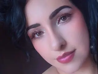 Xlovecam Sex Cam of LuluFrancaise