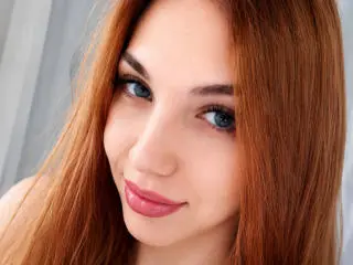 Xlovecam Adult Webcams of FarahSings