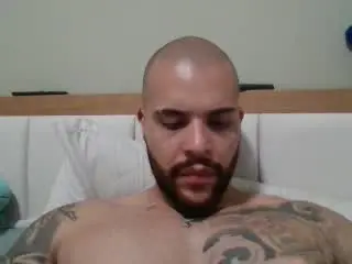 Xlovecam Live Sex of MedellynDark
