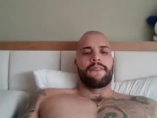 Xlovecam Sex Cam of MedellynDark