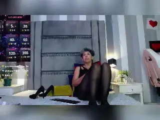Xlovecam Free Porn Cam of JuliaNewell