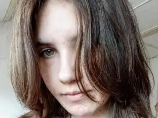Xlovecam Sex Cam of HuldaIckert