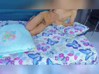 Xlovecam Adult Webcams of OnlyTrio