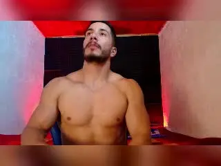 Xlovecam Nude Webcam of ZaneMaverick
