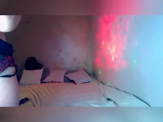 Xlovecam Live Sex of LilithGreenn